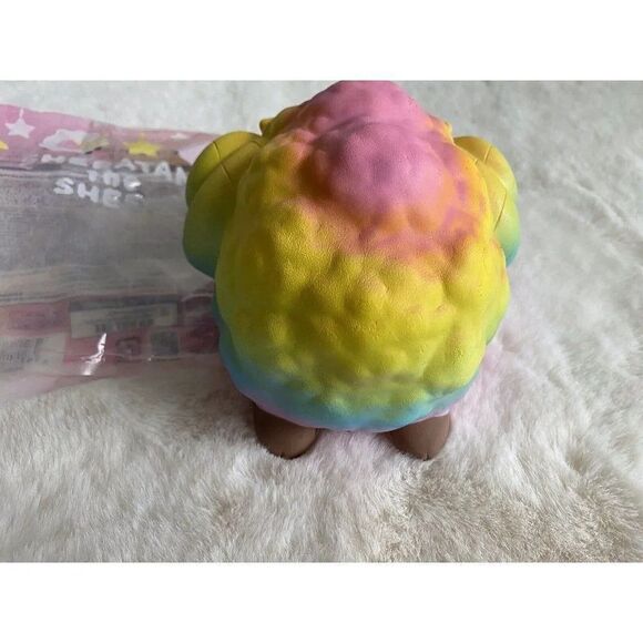 Japan iBloom Rainbow Sheratan The Sheep LIMITED EDITION Squishy Toy - Picture 4 of 16